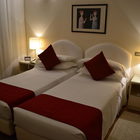 Grand Hotel Passetto Ancona Esterno foto