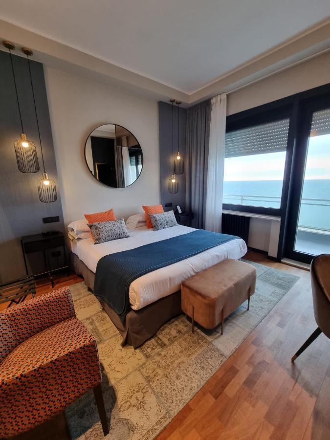 Grand Hotel Passetto Ancona Esterno foto