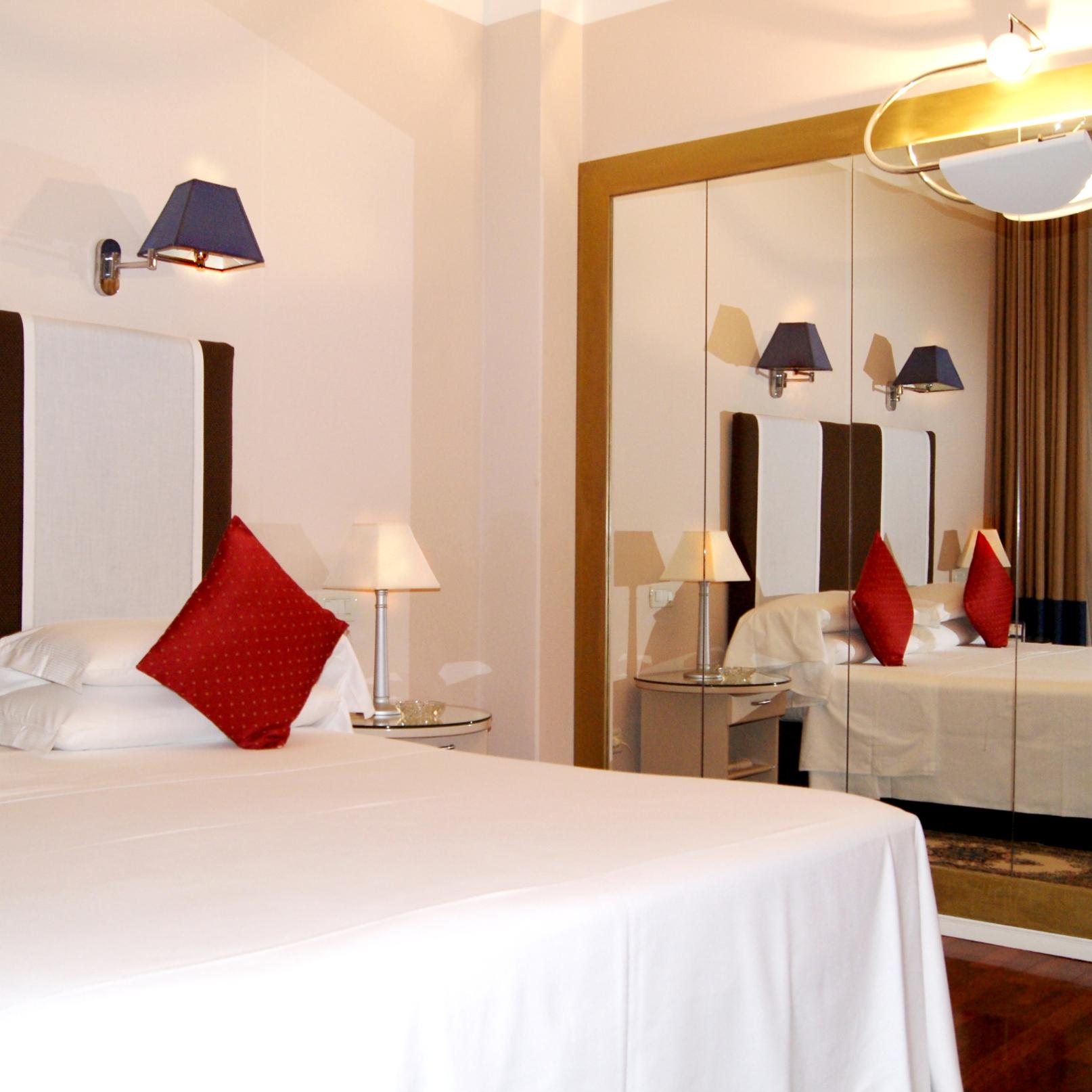 Grand Hotel Passetto Ancona Esterno foto