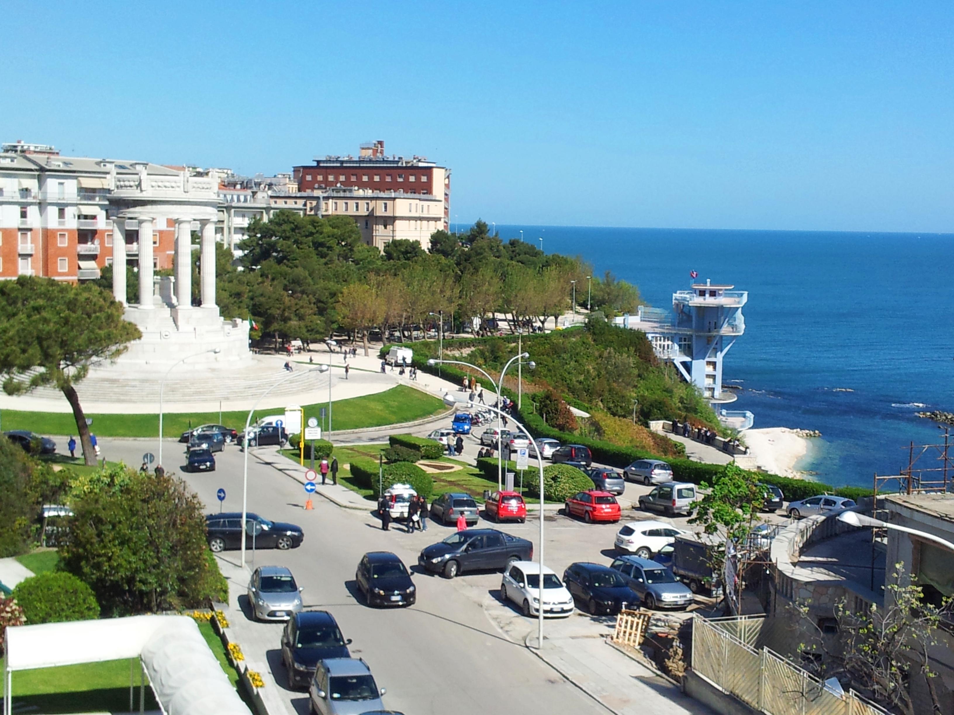 Grand Hotel Passetto Ancona Esterno foto