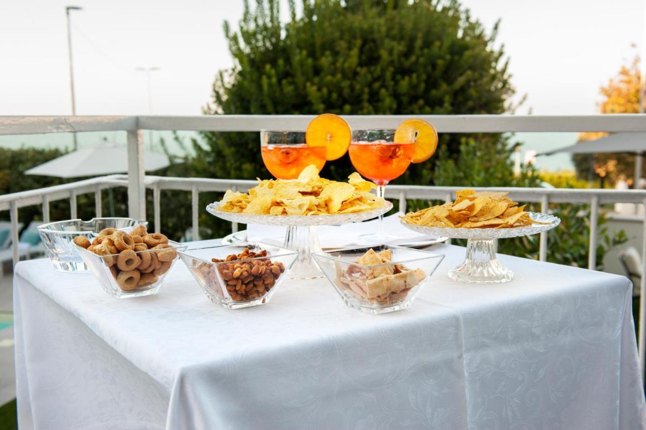 Grand Hotel Passetto Ancona Esterno foto