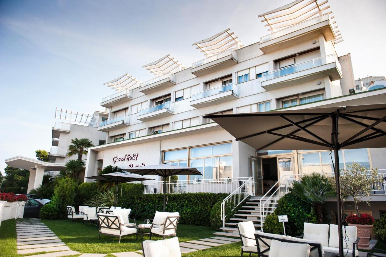 Grand Hotel Passetto Ancona Esterno foto